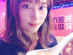 -热火朝天鲜切牛肉火锅(南强街巷店)