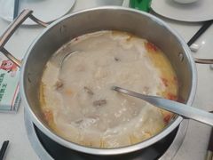 -煲王粤菜餐厅(中侨中心店)