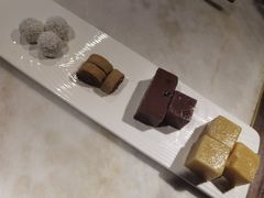 -御提小馆烤鸭店(陆家嘴店)