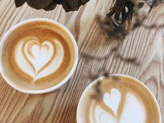 拿铁-Cafe on warm(丹霞店)