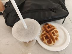 -Cafe on warm(丹霞店)