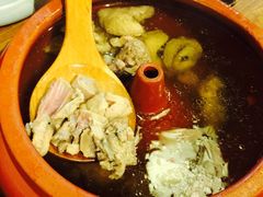 -云海肴·汽锅鸡·云南代表菜(天山百盛优客店)