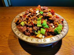 馕丁辣子鸡-买福记大盘鸡新疆菜