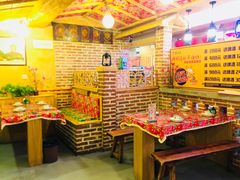 -闯关东东北农家菜(崂山石老人店)