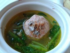 蟹粉狮子头-怡园饭店-餐厅(四望亭店)