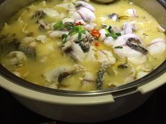 -严厨老坛酸菜鱼(吴江万宝店)