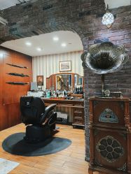 -BarberKiNG男士理发馆Barbershop