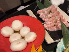 -山川小町·极番烧肉(新地假日广场店)