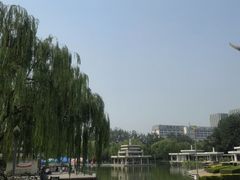 -唐山抗震纪念碑广场