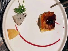-半岛翡丽海鲜自助餐厅(观风亭店)