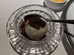 黑松露冰激凌-怡情荟•海鲜青岛菜(五四广场旗舰店)