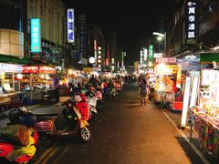 -六合夜市