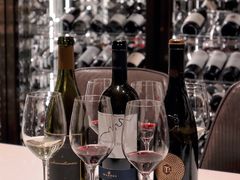 -wineapp葡萄酒餐吧(外滩金融中心店)