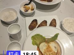 -峨嵋小镇·川菜(正定朗华店)