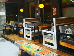 -苹果树下艺术餐厅(宋庄店)