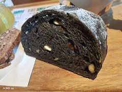 墨鱼芝士-仙峰天然面包(迎宾路店)