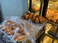 -宏发红西饼屋(天津路店)