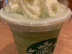 -星巴克臻选(杭州嘉里中心1F店)
