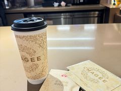 -霸王茶姬(上海恒基名人店)