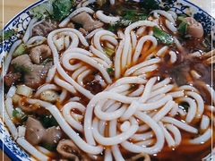 -刘二姐肥肠米粉(总店)