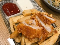 -HELLO 27 意面·沙拉·帕尼尼