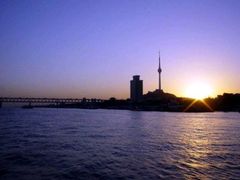 -龟山风景区-龟山电视塔