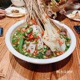 [调皮][调皮]夏天必吃钵钵鸡[糖果]