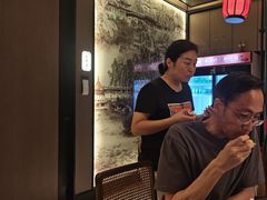 -吴越荣记苏州菜·松鼠桂鱼100%活鱼现做(斜塘老街店)