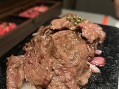 -左庭右院鲜牛肉火锅黑金店(陆家嘴中心店)