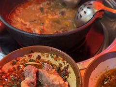 -黔三一夺夺粉酸汤火锅(百信店)