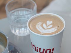 -UNI UNI(环亚凯瑟琳店)