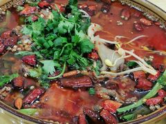 -乡土特色.冷锅鱼.牦牛肉汤锅