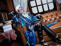 -米游妙妙屋cosplay换装自拍摄影体验馆