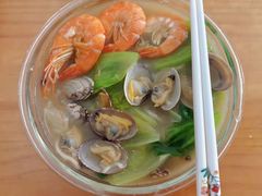 -乐禧母婴全自营月嫂(宝山店)