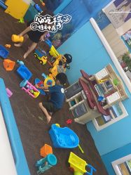 -孩子王童乐园(保定万博广场店)