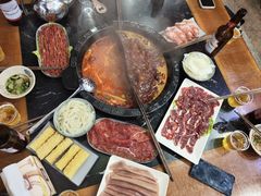 -重庆川渝肥妹火锅