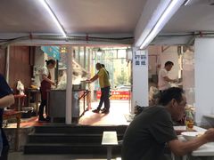 -金陵老丁家馄饨(新街口店)