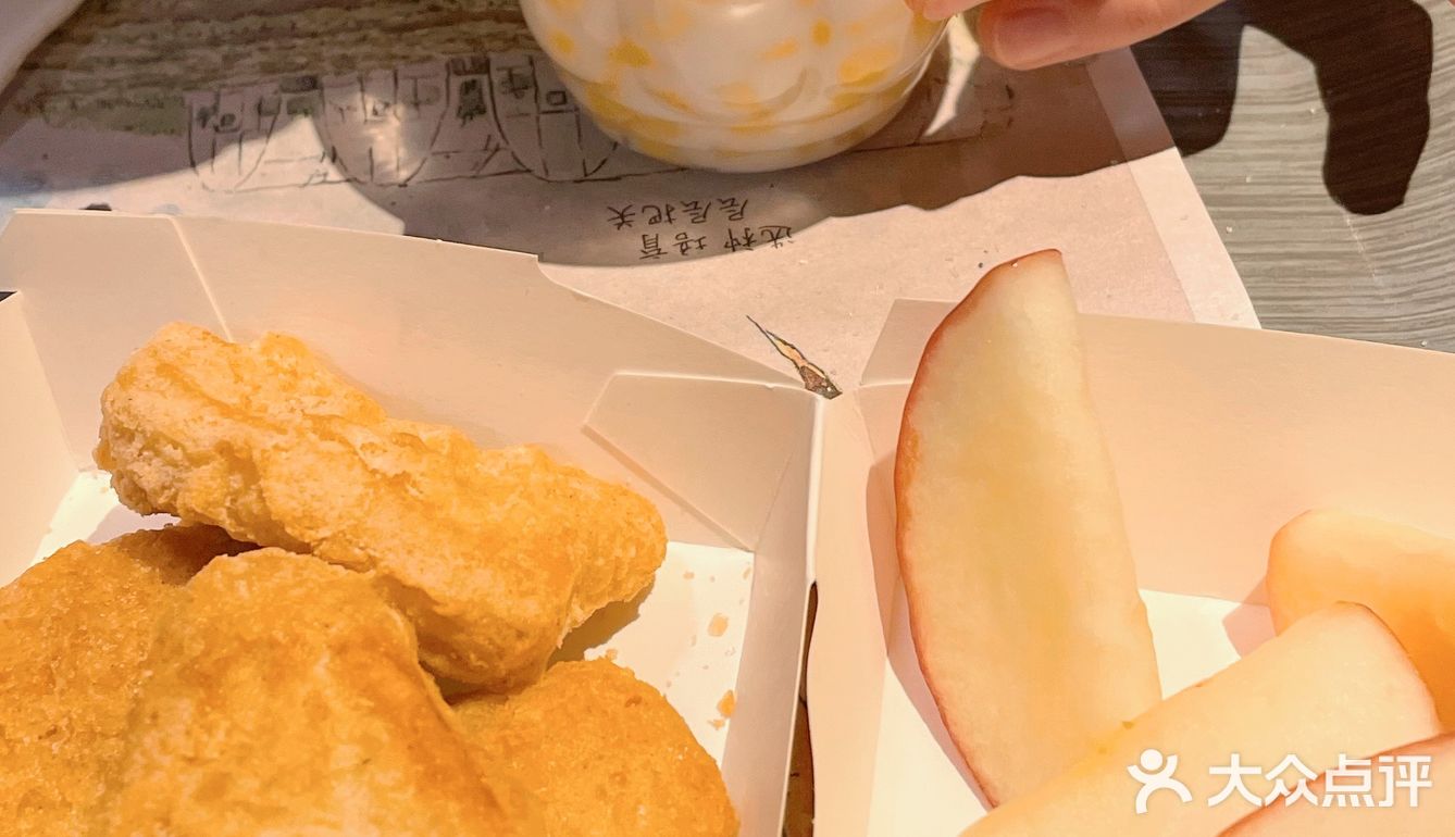 麦当劳儿童套餐还有隐藏玩具？！