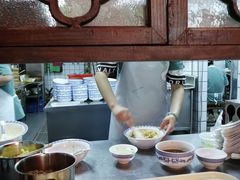 -笑来喜馄饨小笼工坊店(湖滨街店)