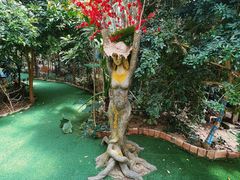 -呀路古热带植物园