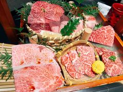 -山川小町·极番烧肉(新地假日广场店)