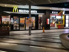 门面-麦当劳(宜安广场店)