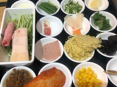 -妈妈故事米线(市府恒隆店)