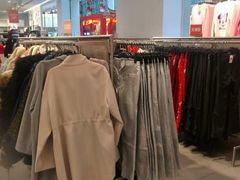 -H&M(鹏欣水游城店)