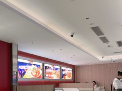 -海底捞火锅(杭州庆春路夜宵主题店)