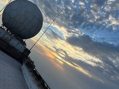 -黄山光明顶山庄
