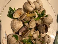 -嗨辣小聚·盘锦河蟹·海鲜烧烤龙虾(盘锦十年好店)