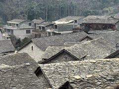 -高荡千年布依古寨旅游景区