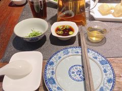 -大匠工房古船木艺术餐厅·猪肚鸡专门店(长白仙岛店)