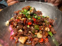 -爱碗亭·鲜炒湖南菜(壹城中心店)